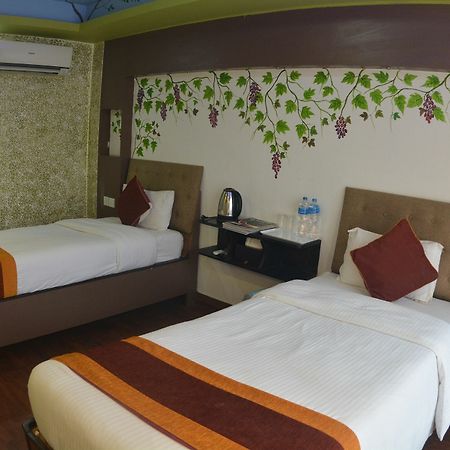 Hotel Nepal Tara Katmandu Kültér fotó