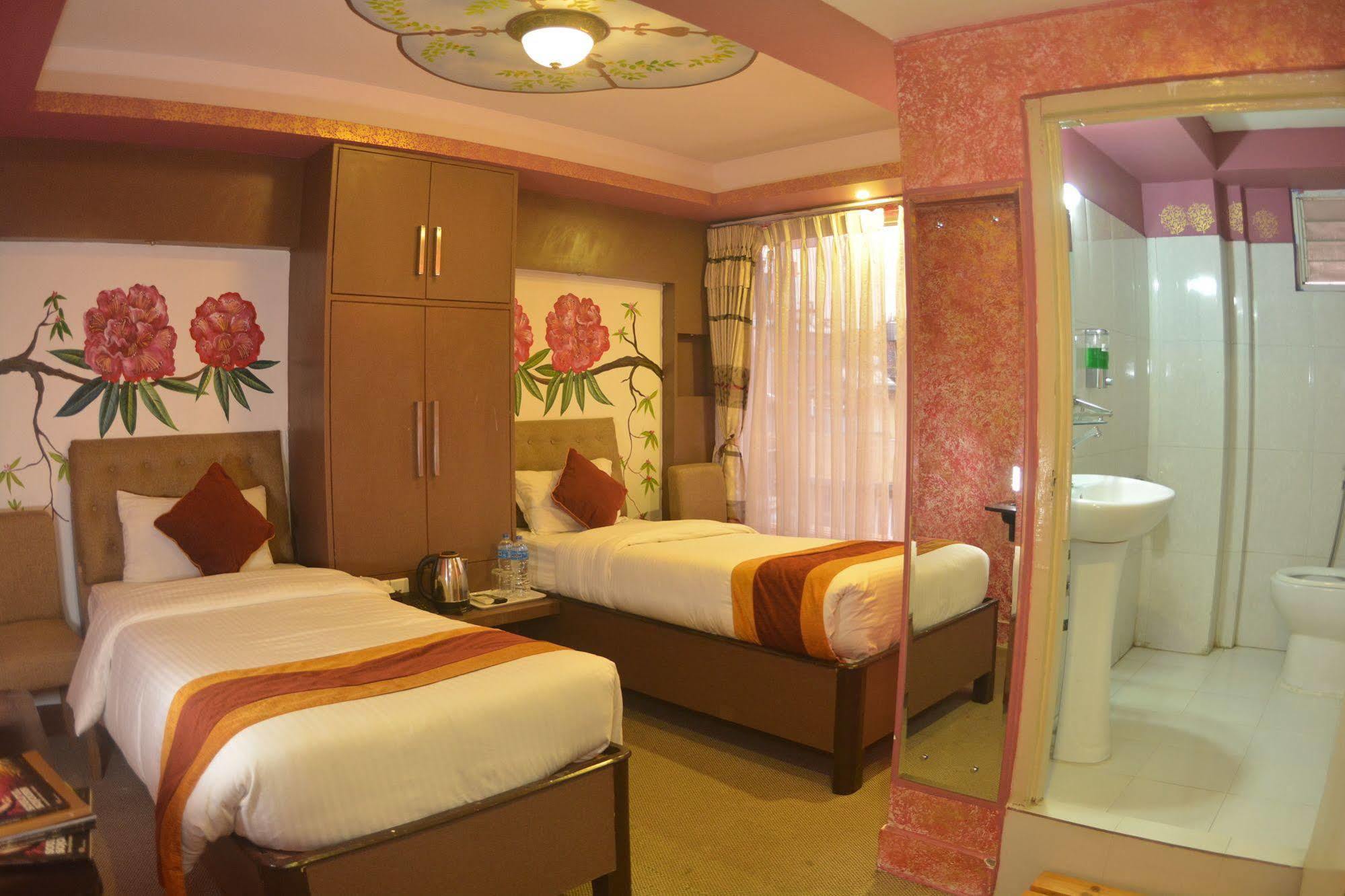 Hotel Nepal Tara Katmandu Kültér fotó