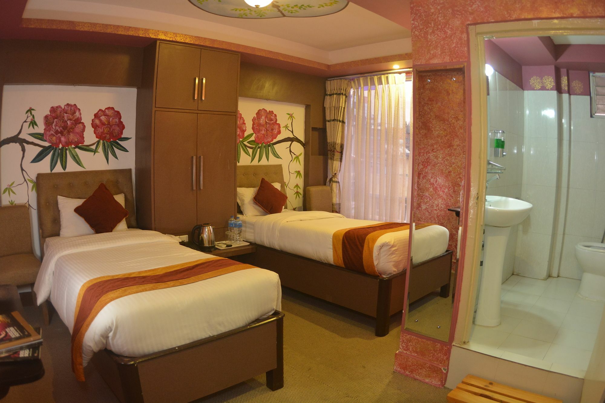 Hotel Nepal Tara Katmandu Kültér fotó